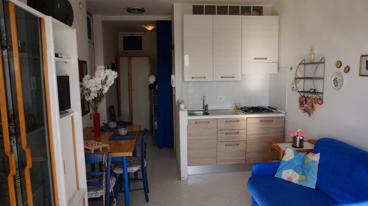 Appartamenti La Torre Lignano Sabbiadoro Habitación foto